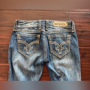 Rock Revival Denisa 28